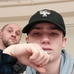 Meet your Posher, Logan